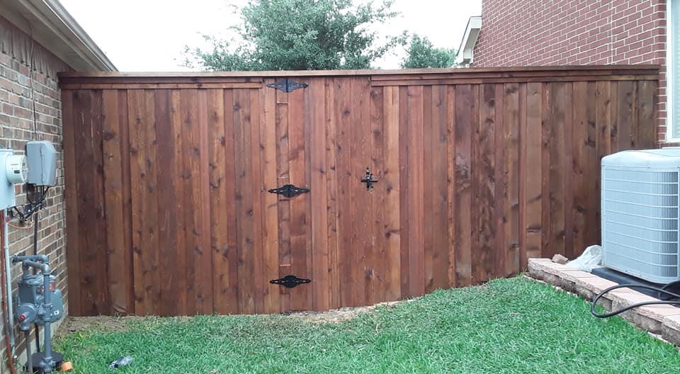 Bluff City Fence Company Photo