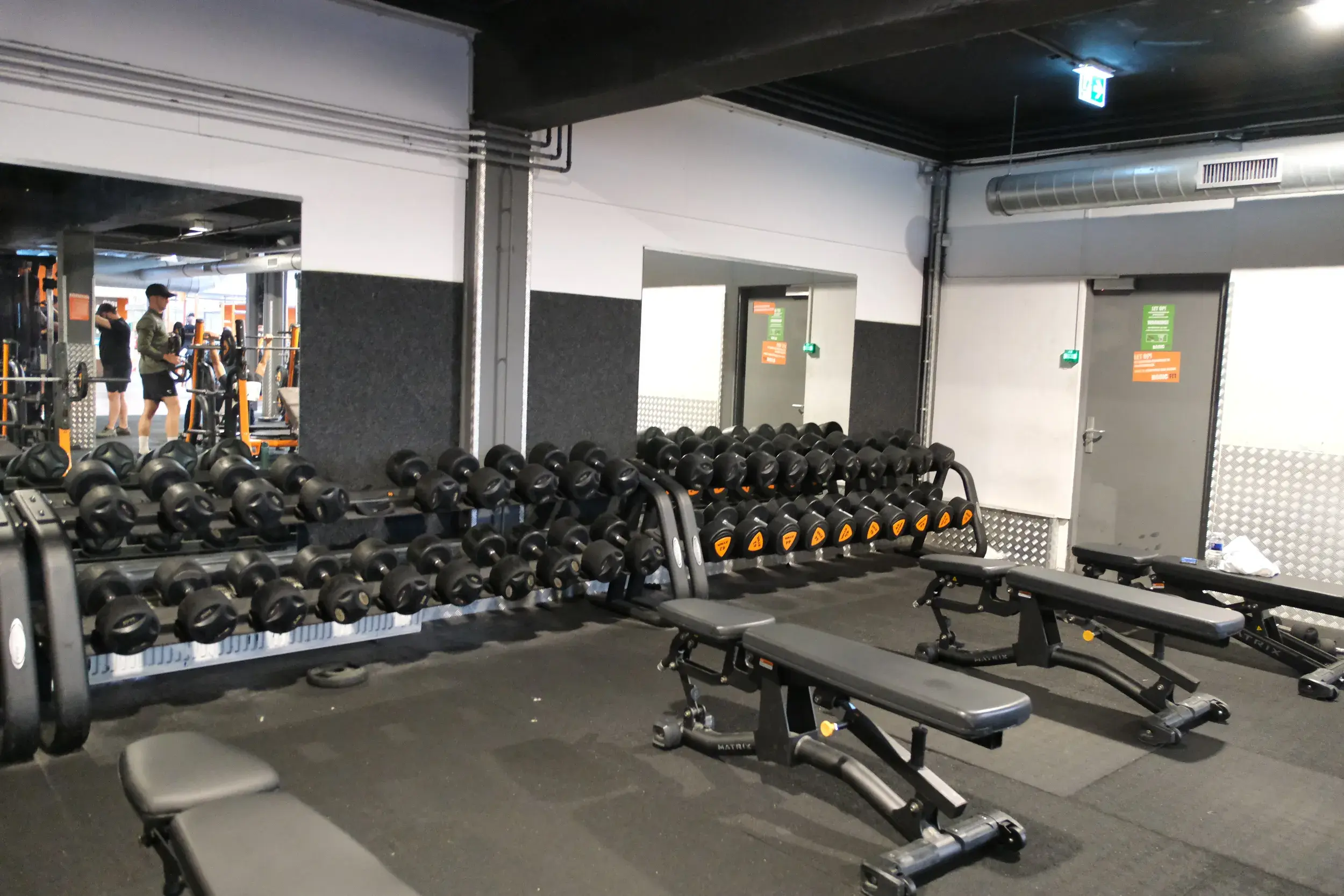 Foto's Basic-Fit 24/7