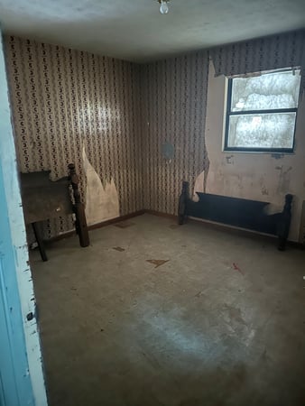 Images Simple Sell LLC