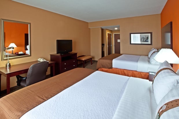 Images Holiday Inn Louisville Airport South by IHG