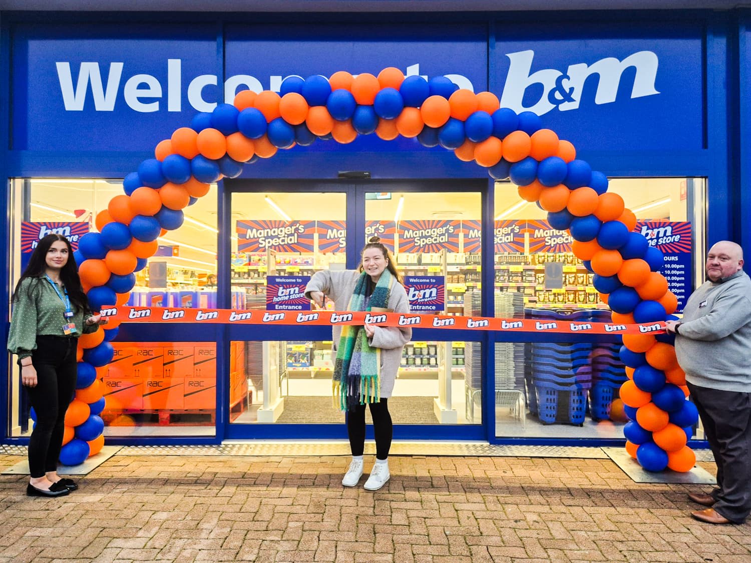 Images B&M Home Store with Garden Centre