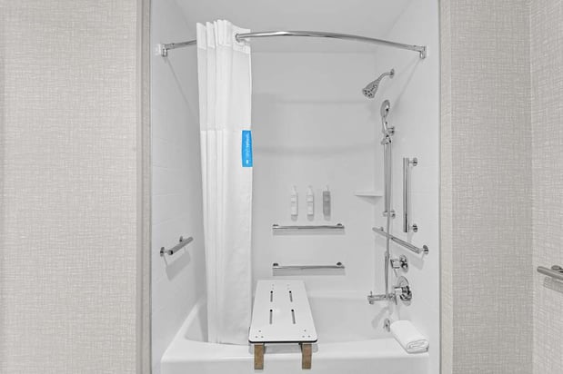 Images Hampton Inn & Suites Farmers Branch Dallas