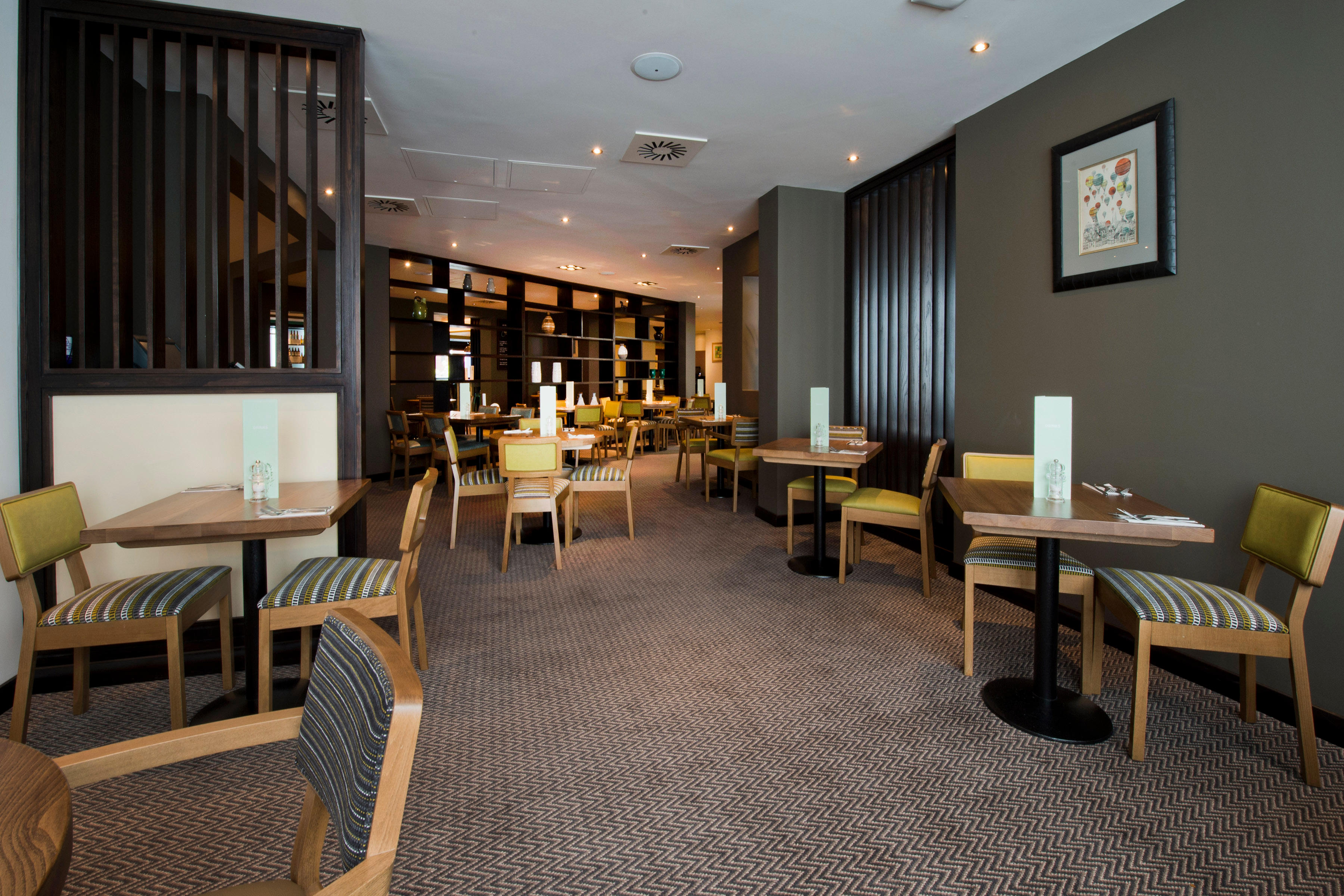 Images Premier Inn London Heathrow Airport Terminal 4 hotel