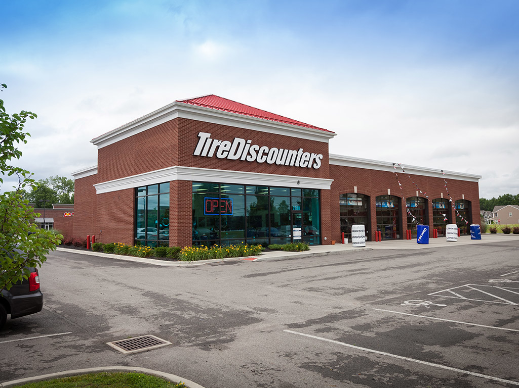 Tire Discounters on 2810 Stelzer Rd in Columbus