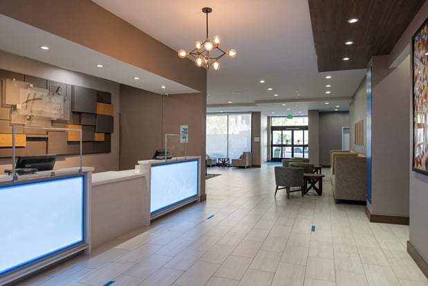 Images Holiday Inn Express & Suites Los Angeles Downtown West by IHG