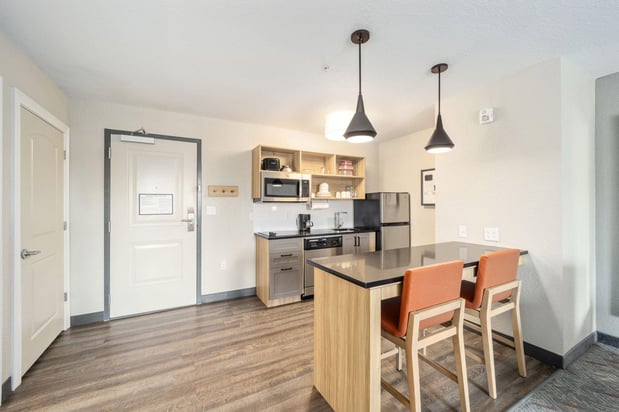 Images Candlewood Suites Ocala I-75 by IHG