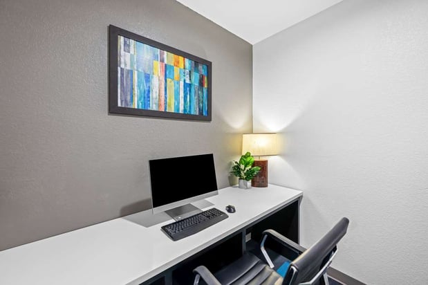 Images Best Western Palace Inn & Suites