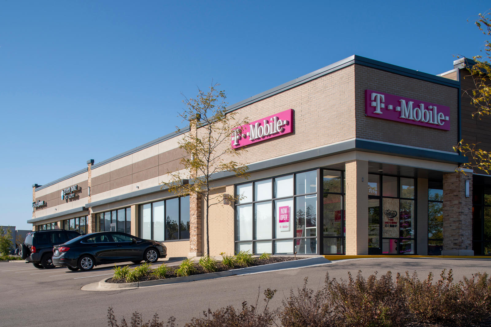 T-Mobile at Maple Village Shopping Center