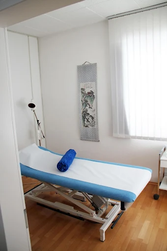 Bilder Dr. med. Ulrich März