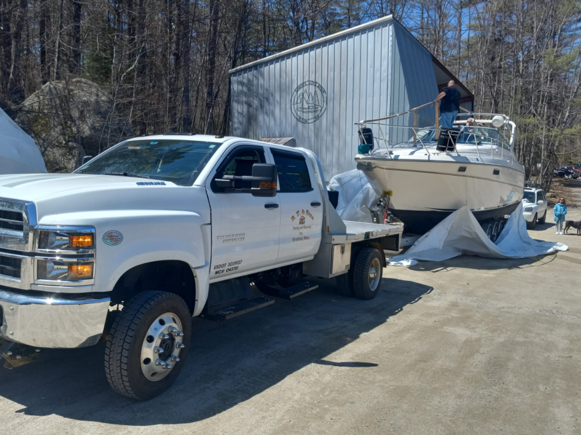 Contact us for Towing Services!