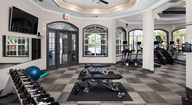 Images The Grand Reserve at Park Isle Apartments