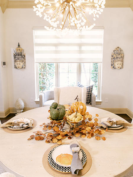 Cellular Shades are a perfect way to set the mood in your home no matter the time of day. At Budget Blinds of Rockwall, Terrell, and Greenville, we can help you select the color and style that best fits your home.