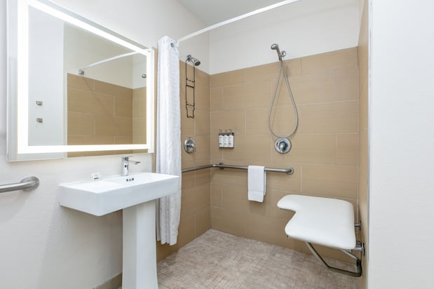 Images Candlewood Suites Houston I-10 East by IHG