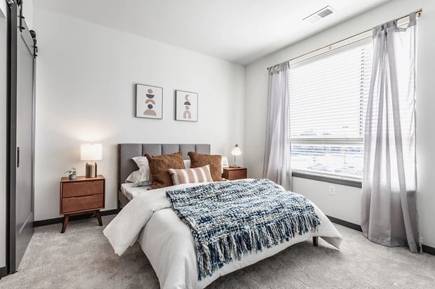 Images AYR Apartments