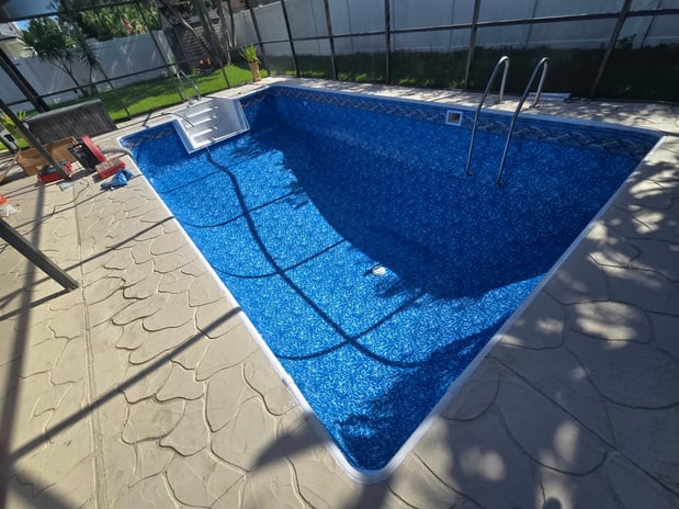 Images Paradise Palm Pools Inc