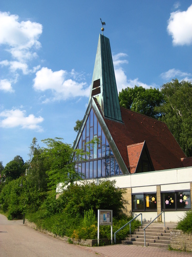Auferstehungskirche Bürg - Evangelische Kirchengemeinde Hertmannsweiler-Bürg, Panoramaweg 6 in Winnenden-Bürg