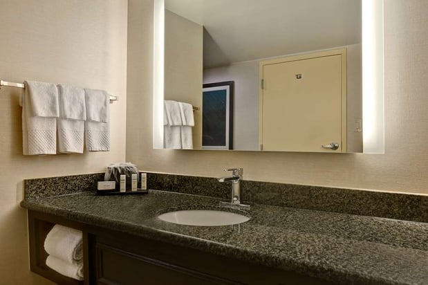 Images Embassy Suites by Hilton Winston Salem