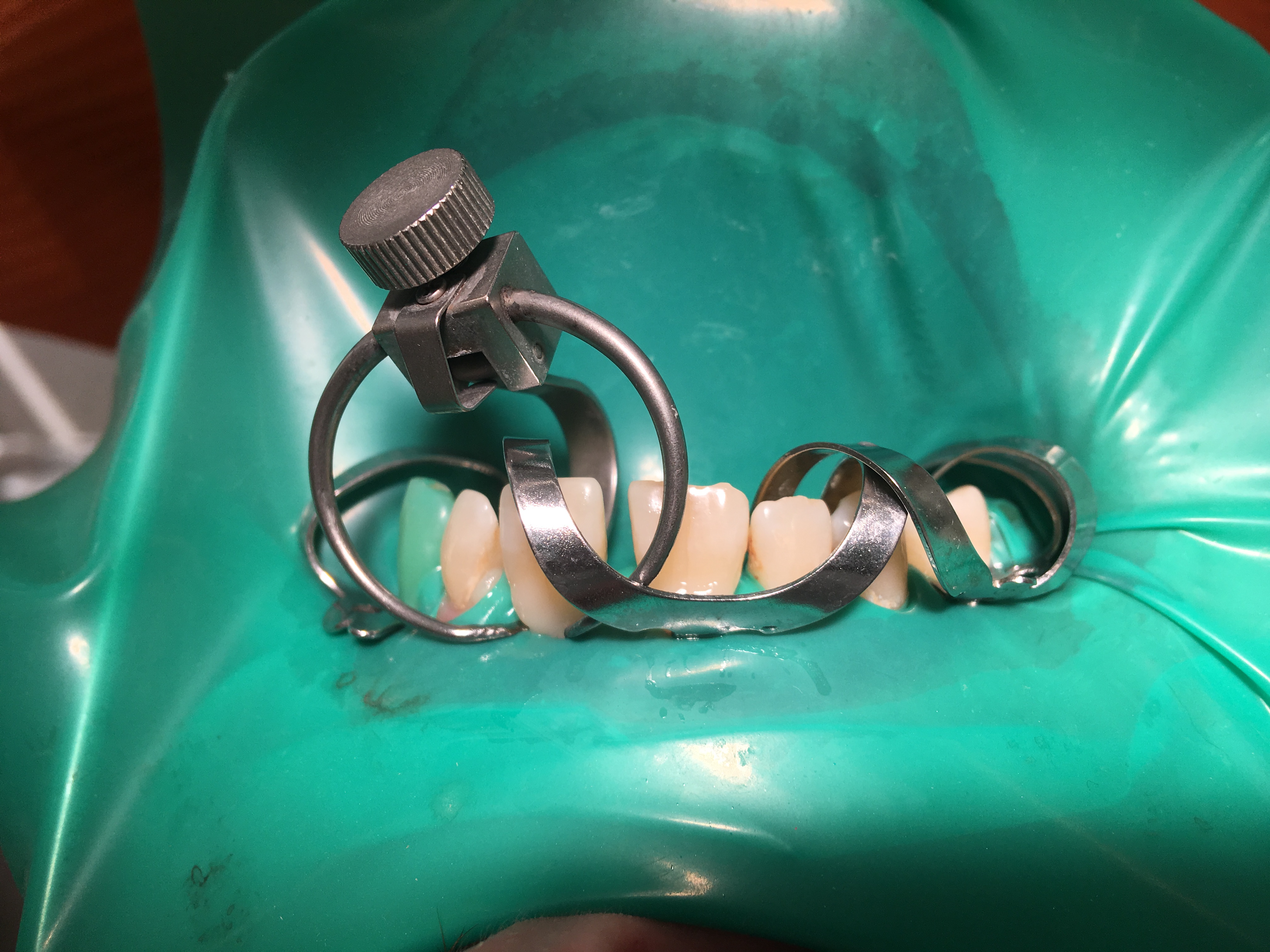 Zahnarztpraxis med. dent. Andreas Loboda, Alte Bahnhofstrasse 3 in Herisau