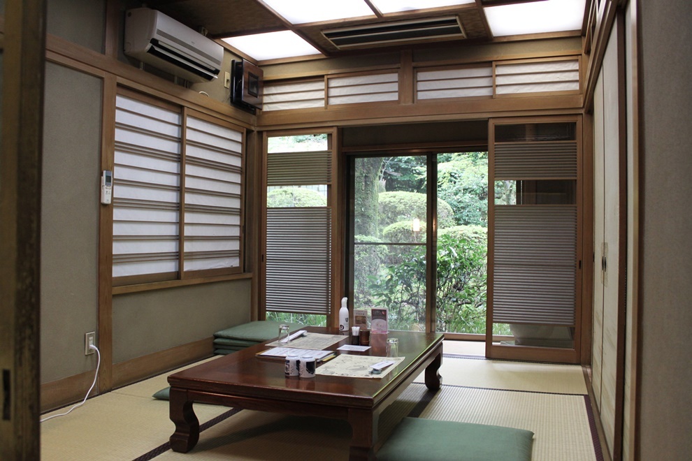 Images 逢坂山かねよ 本店