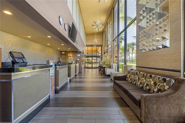 Images Best Western Plus Stovall's Inn