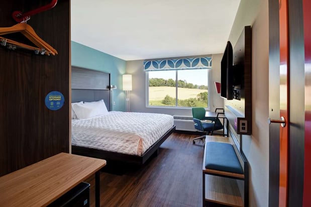 Images Tru by Hilton Wytheville