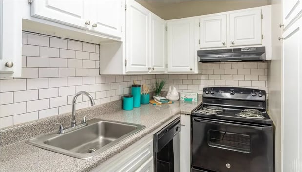 Images Bradley Square Apartments