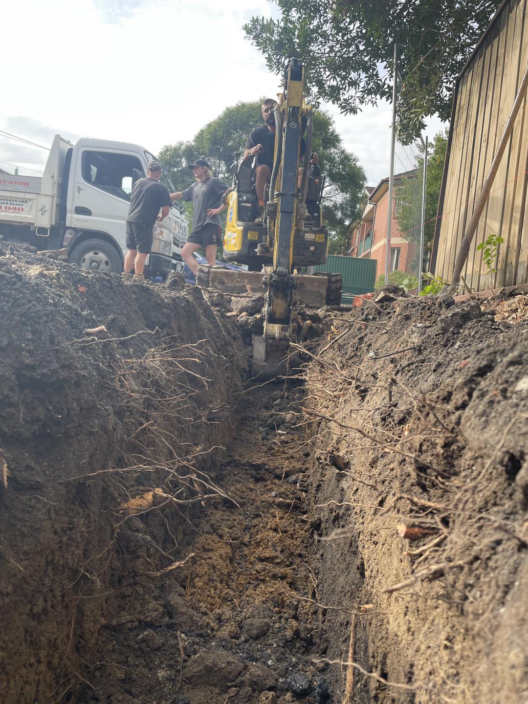 Images Fleck Rubbish Removal & Mini Excavations