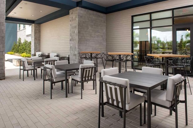 Images Hampton Inn Orlando Southeast Nona
