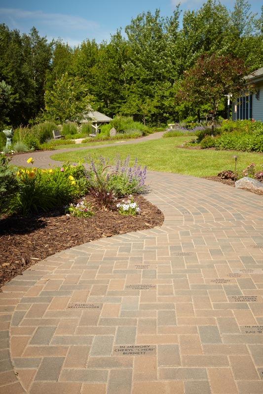 photo of the garden pathway at the Aspirus Hospice House