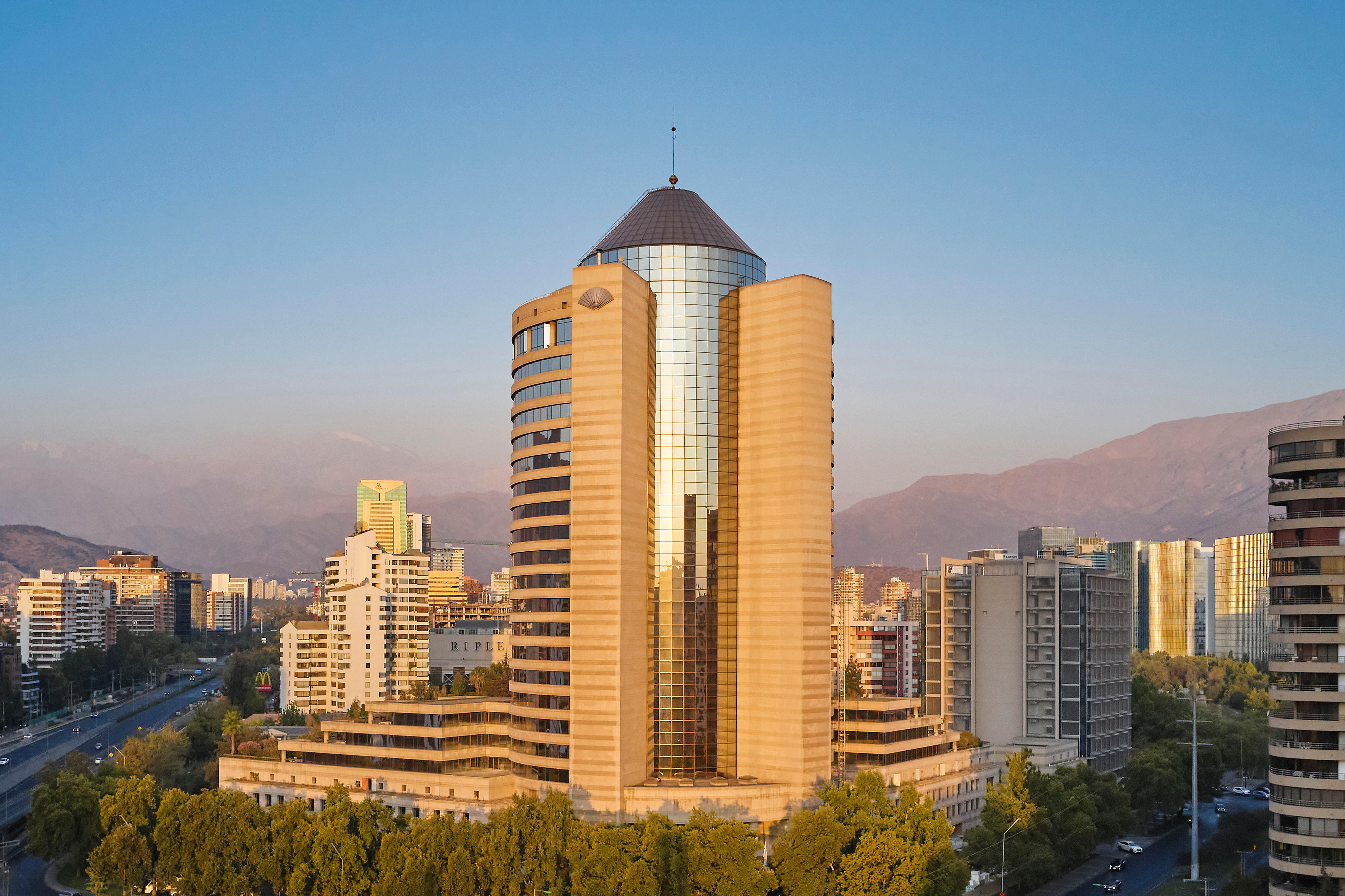 Mandarin Oriental, Santiago