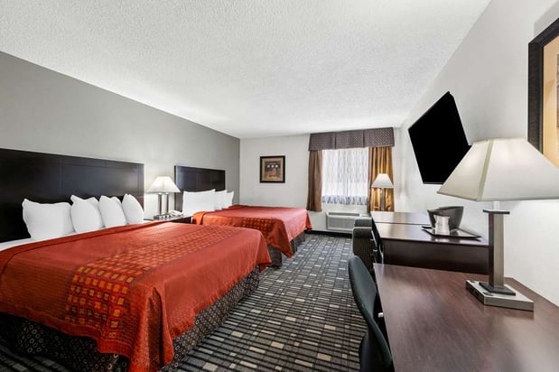 Images SureStay Plus by Best Western Lubbock Medical Center