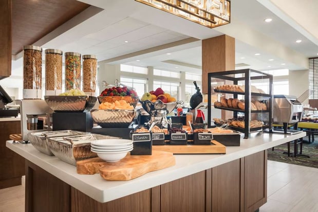 Images Hilton Garden Inn Houston-Baytown