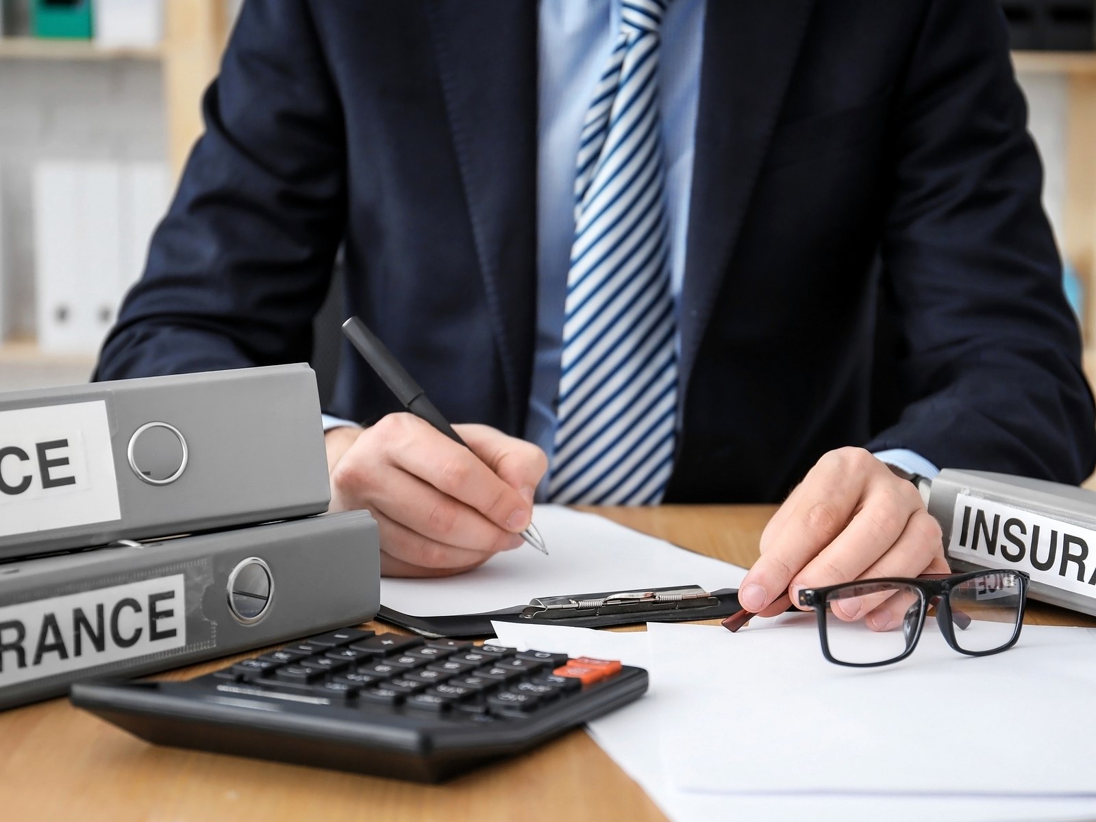 Associates Auto Insurance Agency