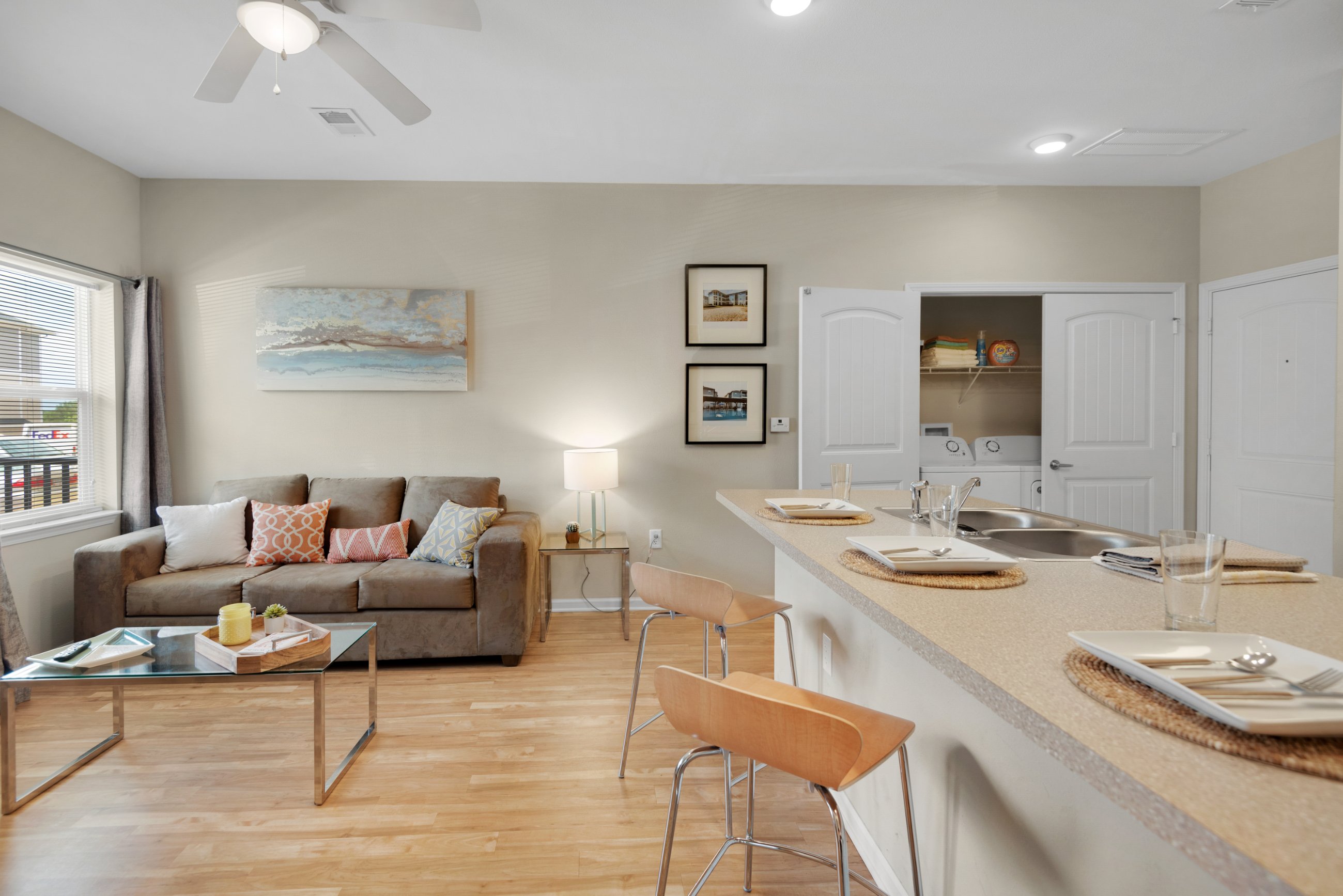 Pet-friendly student housing Pensacola