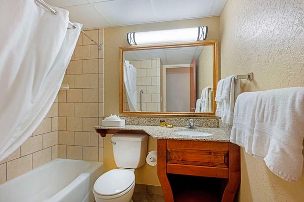 Images Best Western Plus Mid Nebraska Inn & Suites