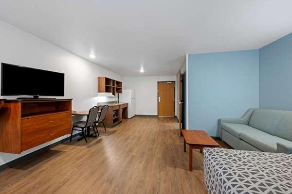 Images WoodSpring Suites Hobbs