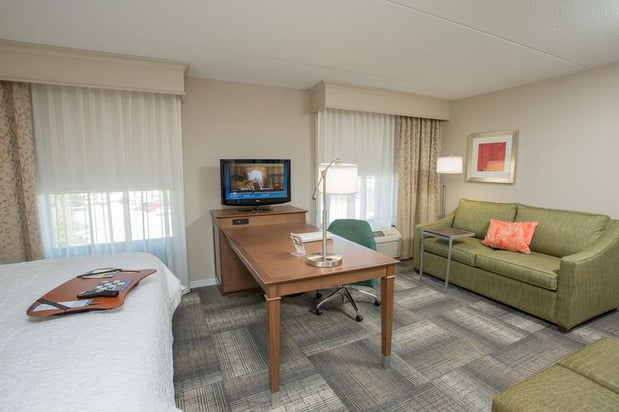 Images Hampton Inn & Suites Cincinnati-Union Centre