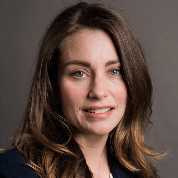 Images Edward Jones - Financial Advisor: Cailyn Paradise, CFP®