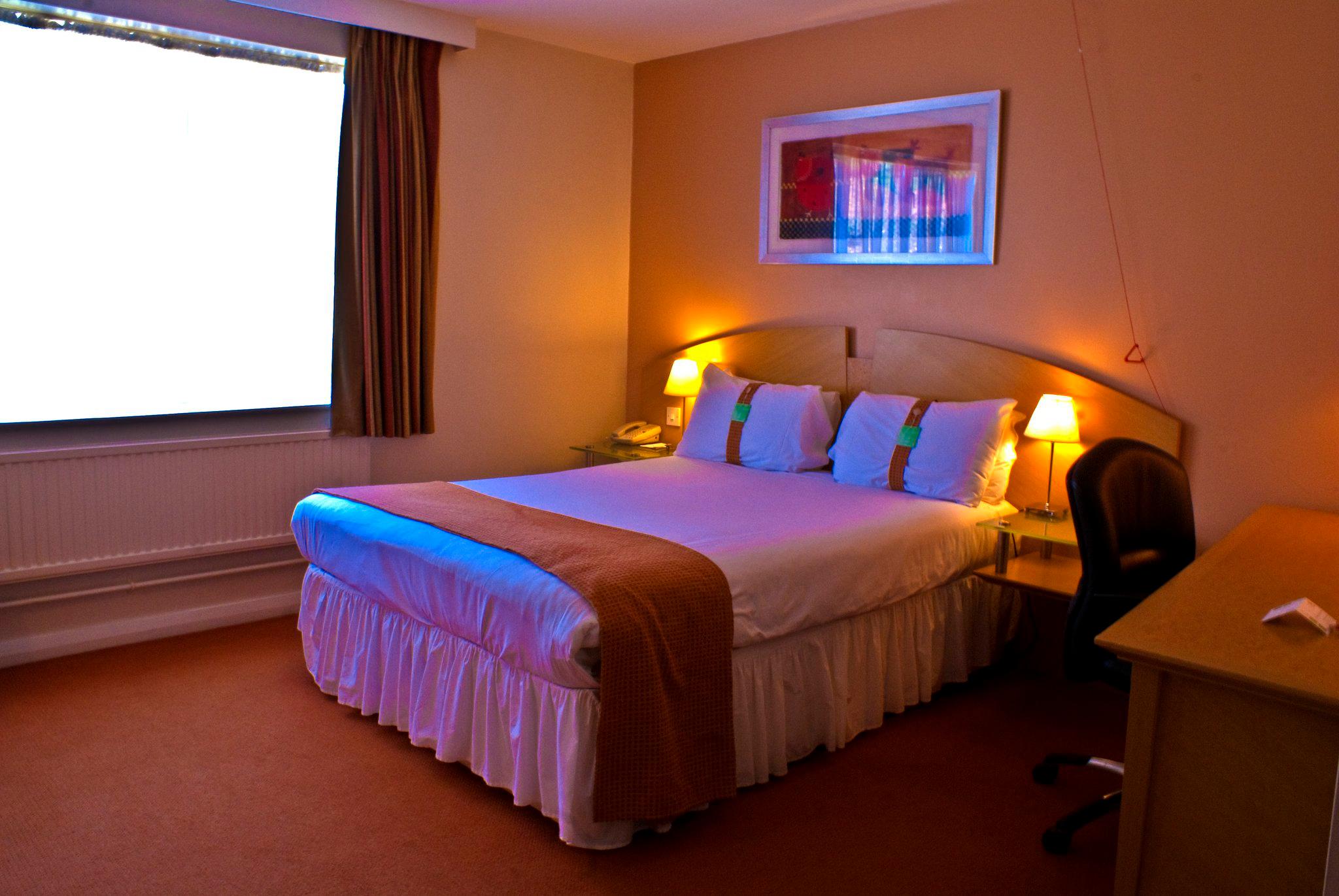 Images Holiday Inn Ashford - North A20, an IHG Hotel