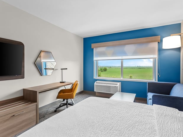 Images Holiday Inn Express Peotone by IHG