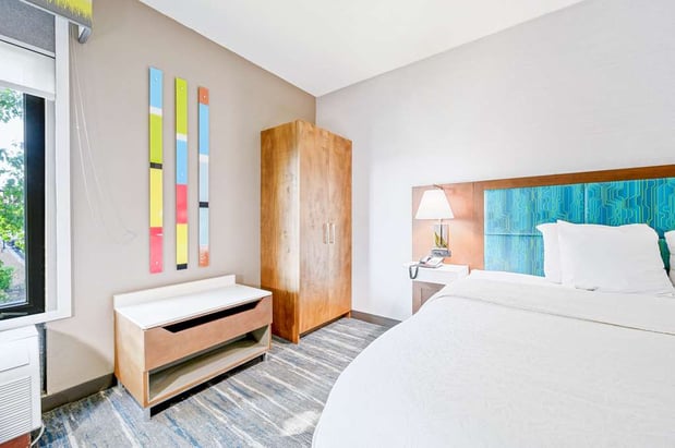Images Hampton Inn St. Louis/Westport