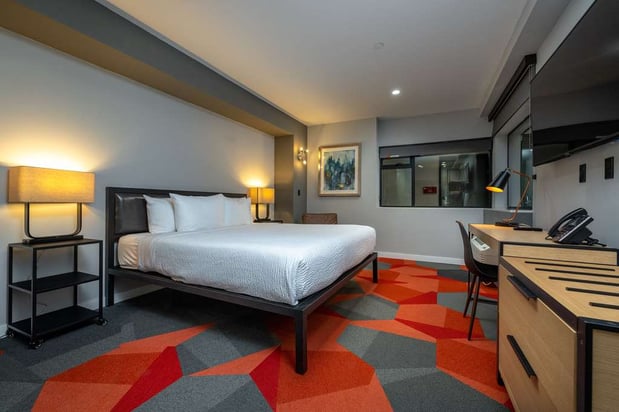 Images Infinity Hotel San Francisco, Tapestry Collection by Hilton