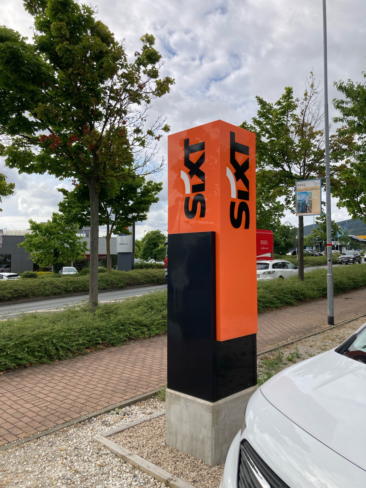 SIXT Autovermietung Saalfeld, Mittlerer Watzenbach 8 b in Saalfeld/Saale