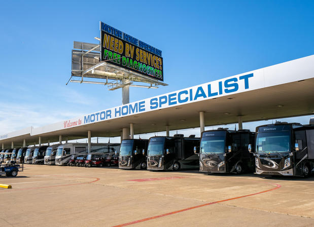 Images Motor Home Specialist