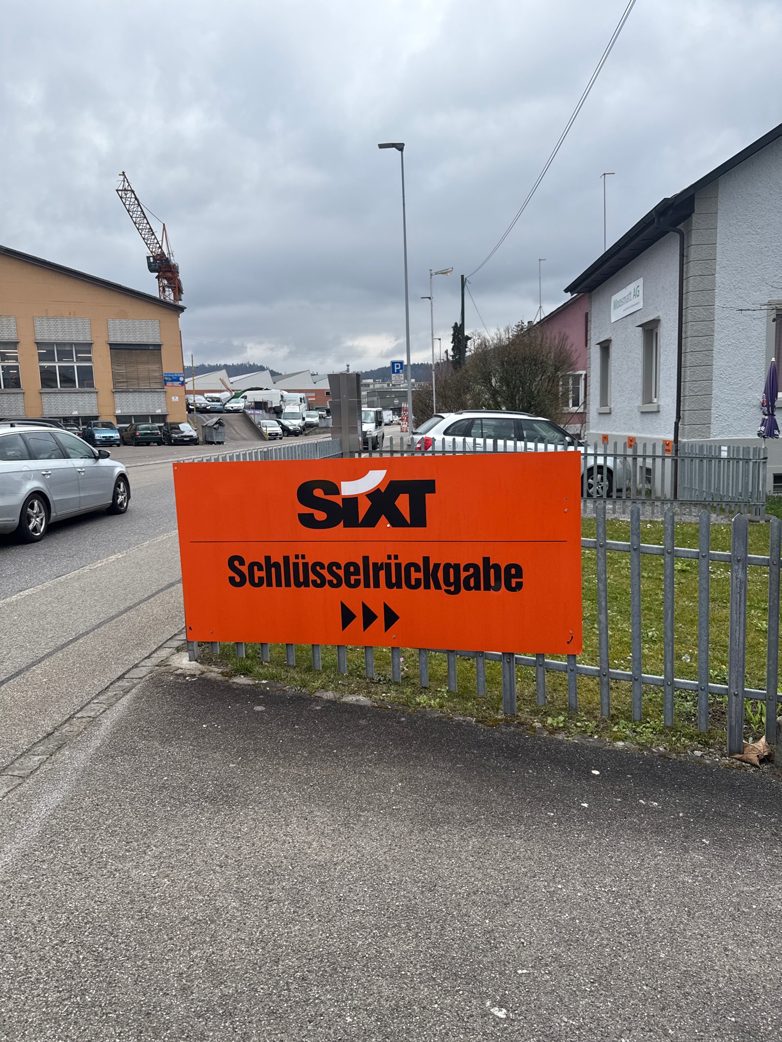 SIXT Autovermietung Dietikon, Moosmattstrasse 4 in Dietikon, Zürich