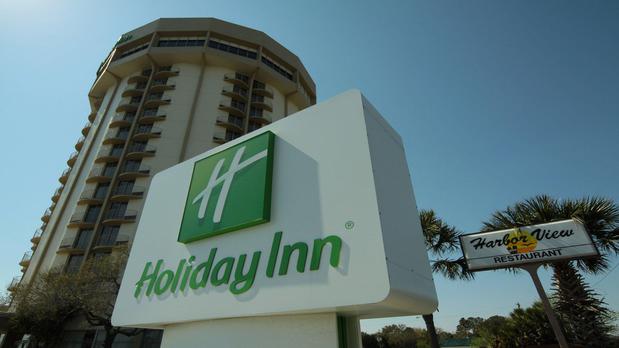 Images Holiday Inn Charleston-Riverview, an IHG Hotel