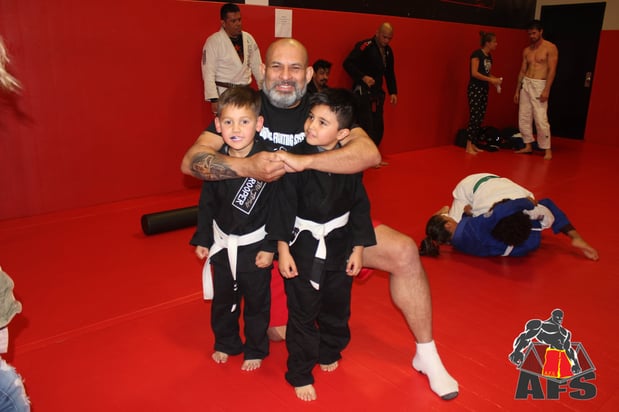 Images Aguirre's Fighting System