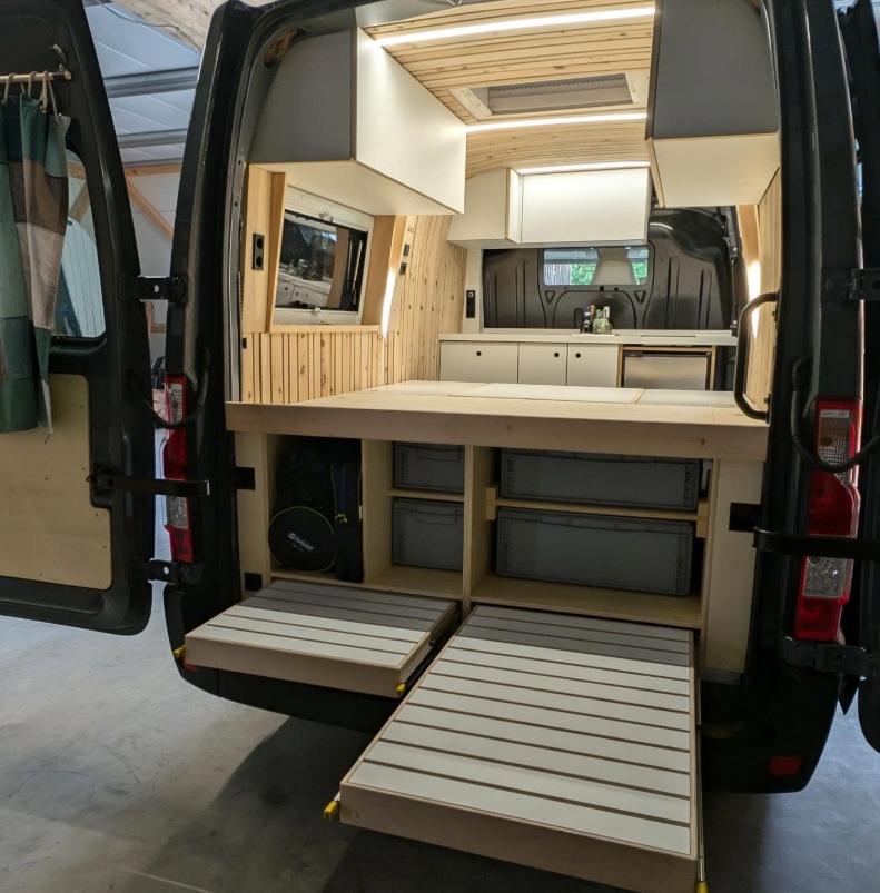 Schreinerei Anzenhofer, Uzstraße 9 in Welden