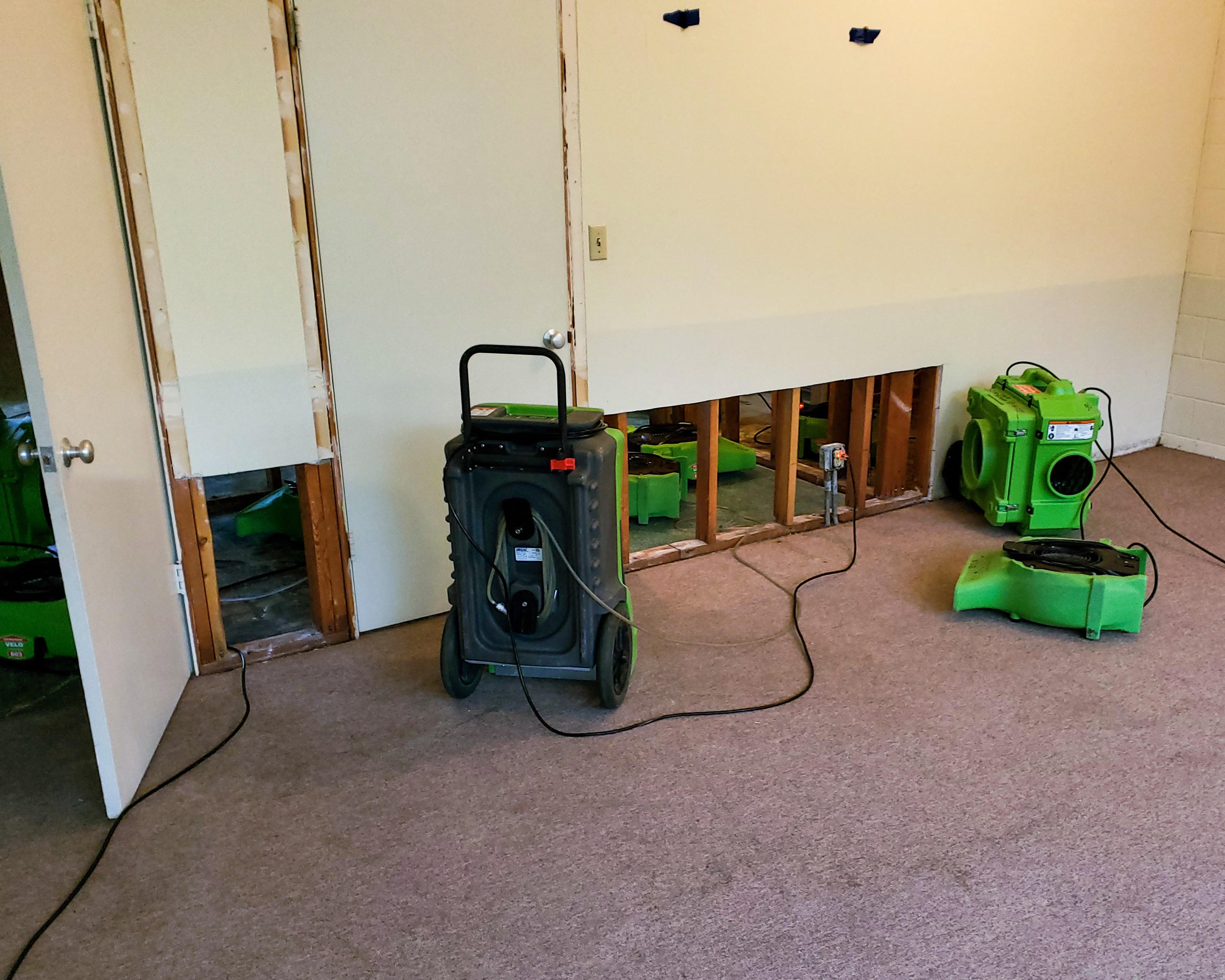 SERVPRO of Shoreline/Woodinville will swiftly and efficiently restore your residential or commercial property to its pre-loss state. Water damage emergency services are available 24 hours a day, seven days a week.