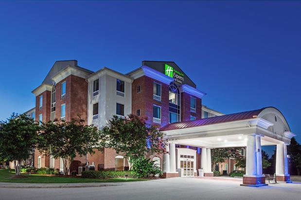 Images Holiday Inn Express & Suites Baton Rouge East by IHG
